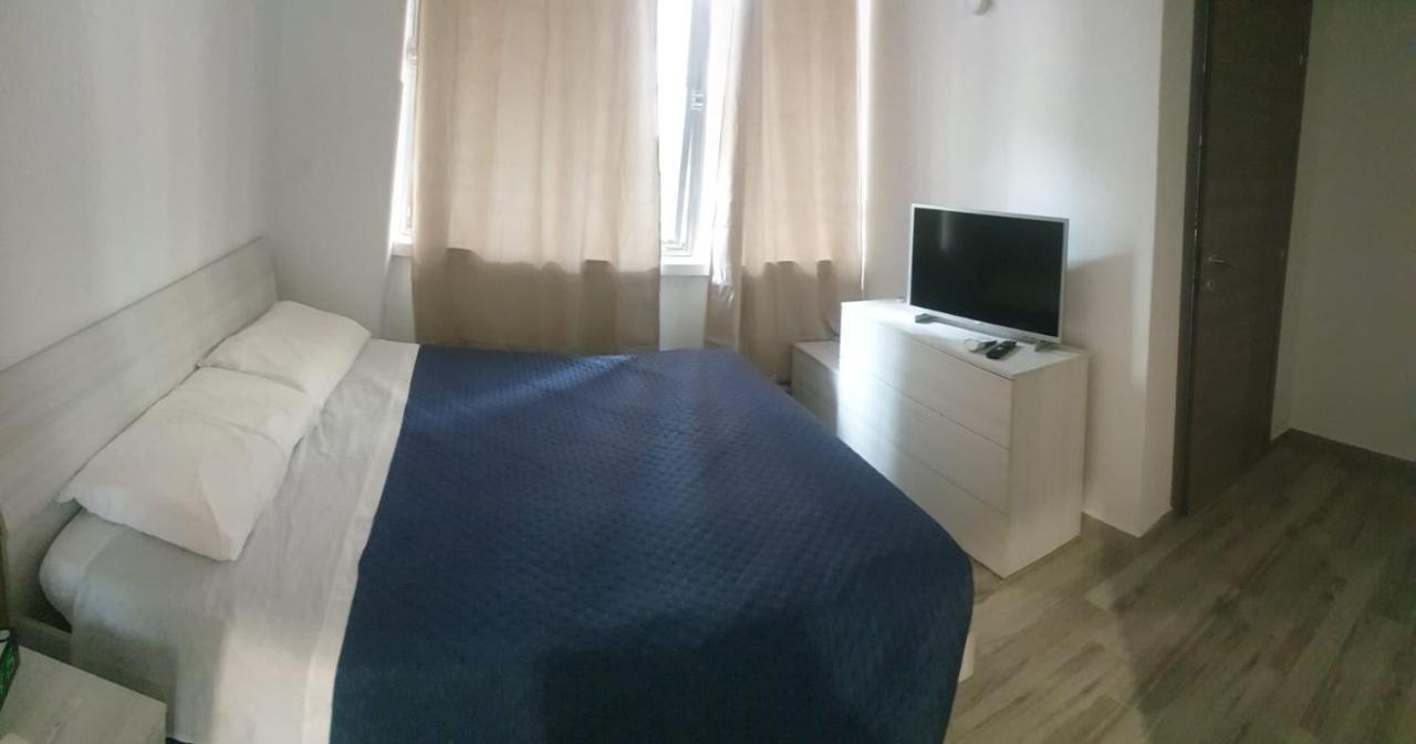 B&B Carmela Λα Σπέτσια Εξωτερικό φωτογραφία